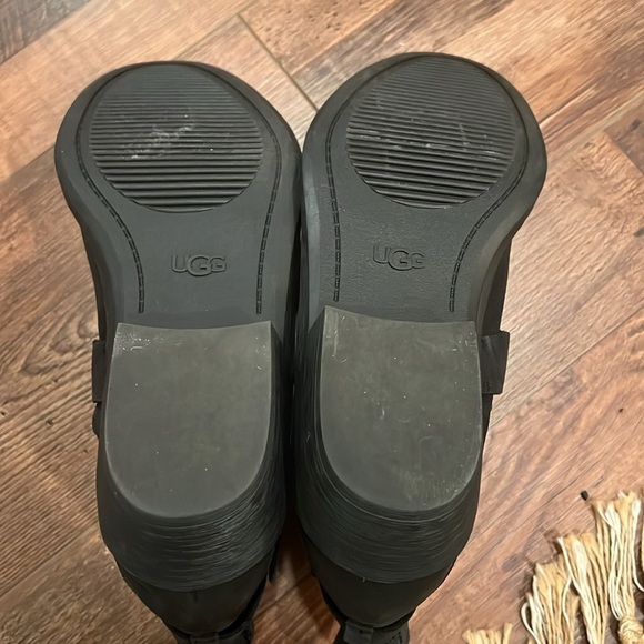 Ugg New Wylma Black Oiled Leather 1.5" Stacked Heel Strappy Moto Booties sz 11 - Picture 11 of 12